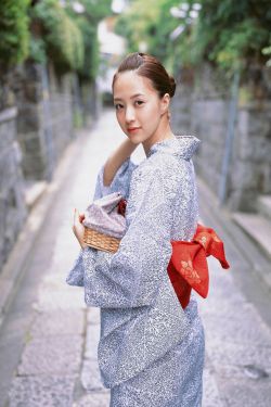 d罩杯美女