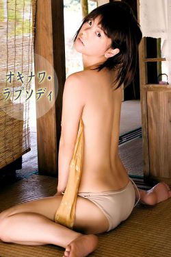 《一小孩和妈妈打扑克生孩子》