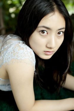 男朋友打女朋友光QQ的作文